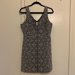 Hollister Zipper Front Black/ White Printed Dress